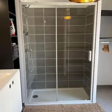 Maison 100m2 - Jaccuzzi, Jardin, 10 Min Plages